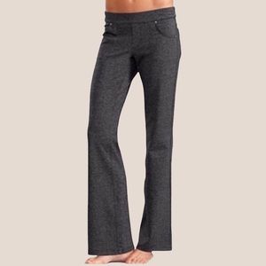 Athleta Bettona Classic Yoga Pants Size XS